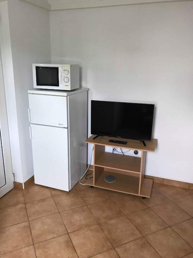 Apartmani Anita Малинска Экстерьер фото